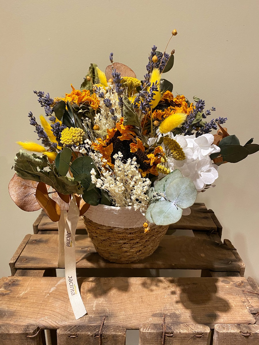 Centro de flor seca girasol – Jacinta Floristes