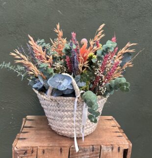 Centro de flor seca